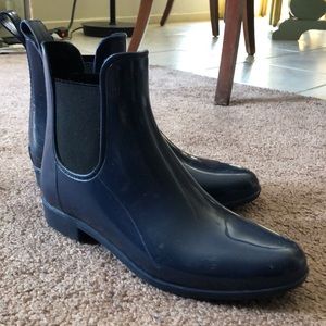 J. Crew Chelsea navy rain boots